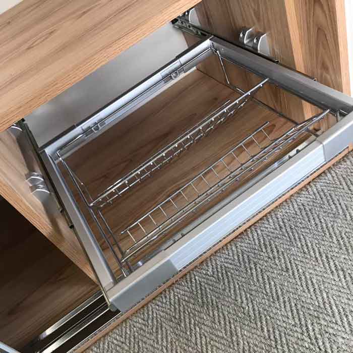Pull-out-Wardrobe-Shoe-Rack