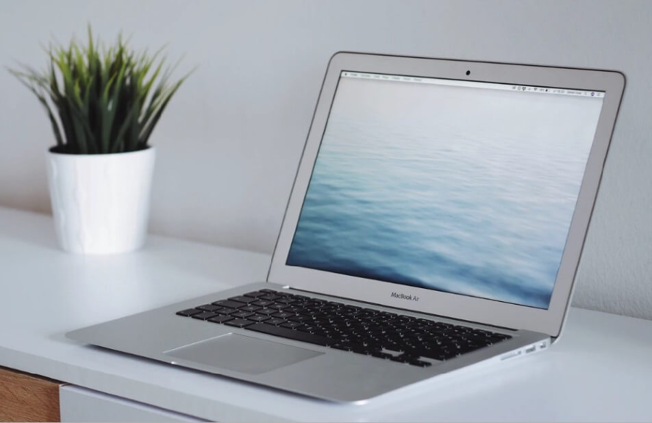 MacBook