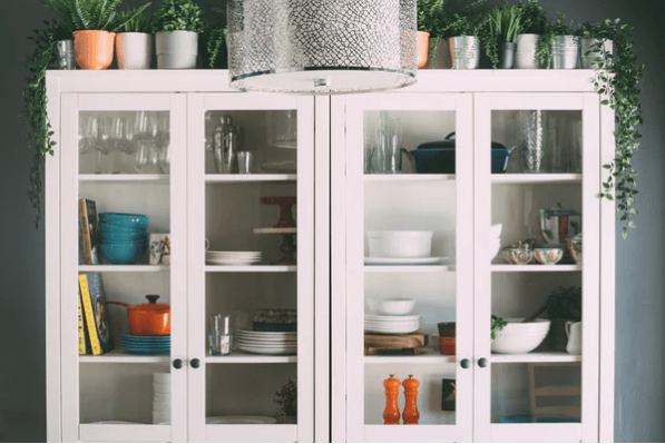 how to organize kitchen cabinets