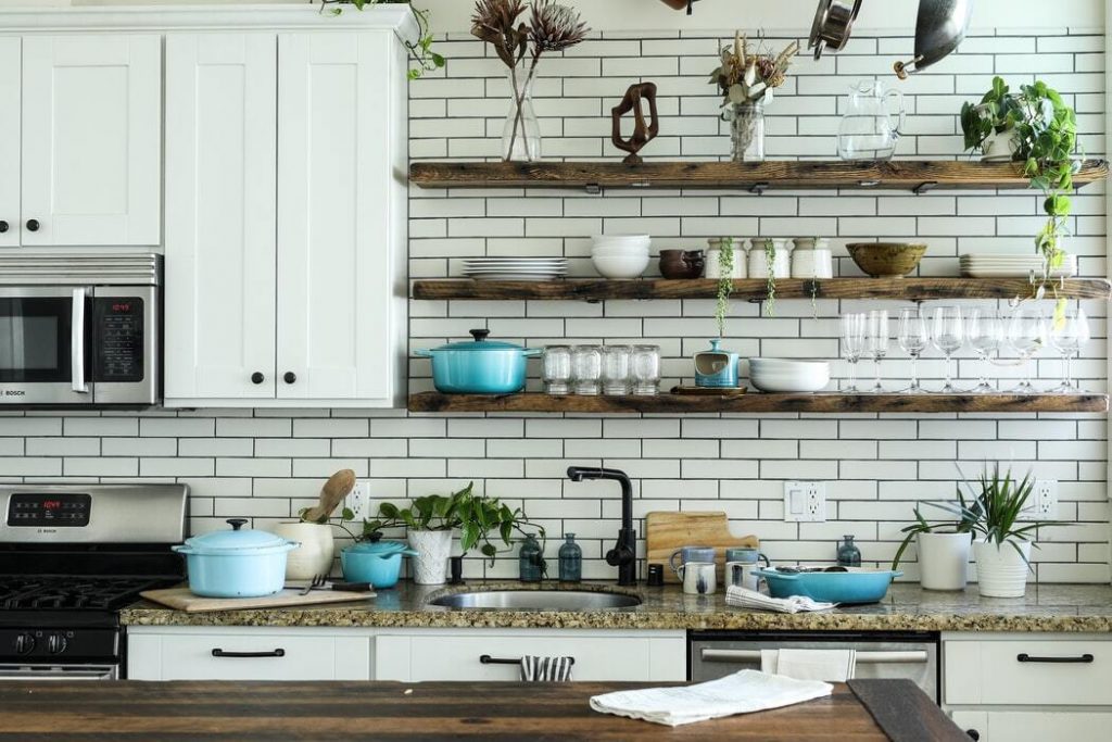 5 Best Wall Panel Options for Your Kitchen