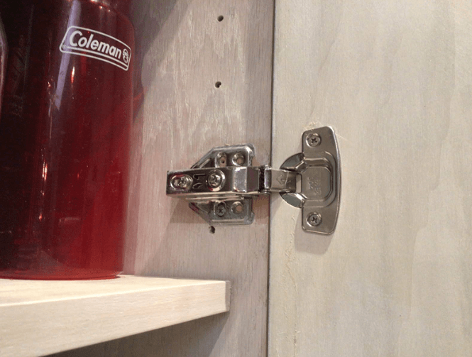 how to adjust the soft hinge closing speed