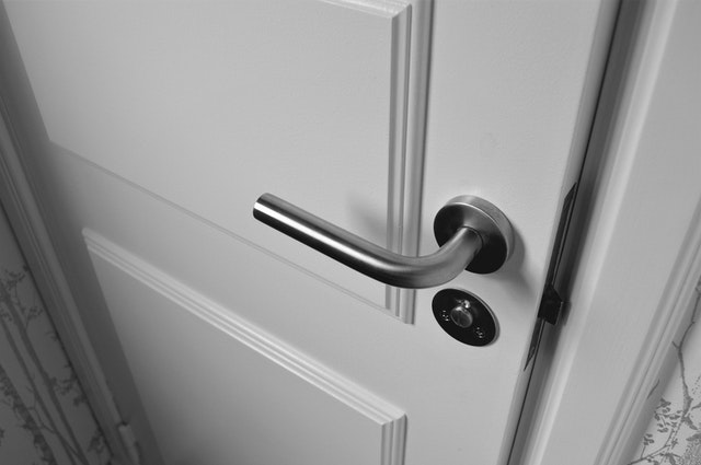 Door Handle 2